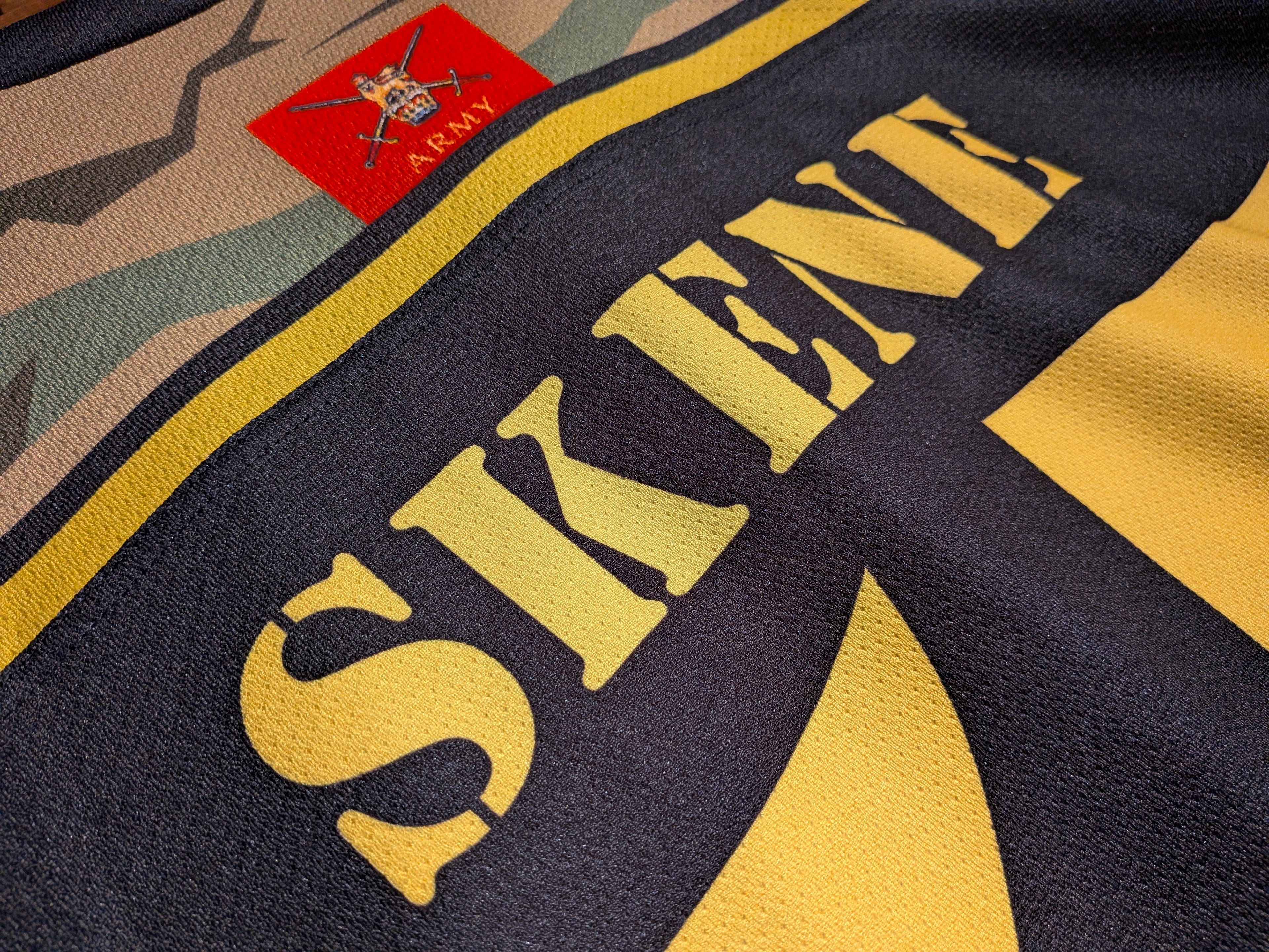 GAME-WORN 2011-12 Bracknell Bees Ice Hockey Jersey #55 Ricky Skene