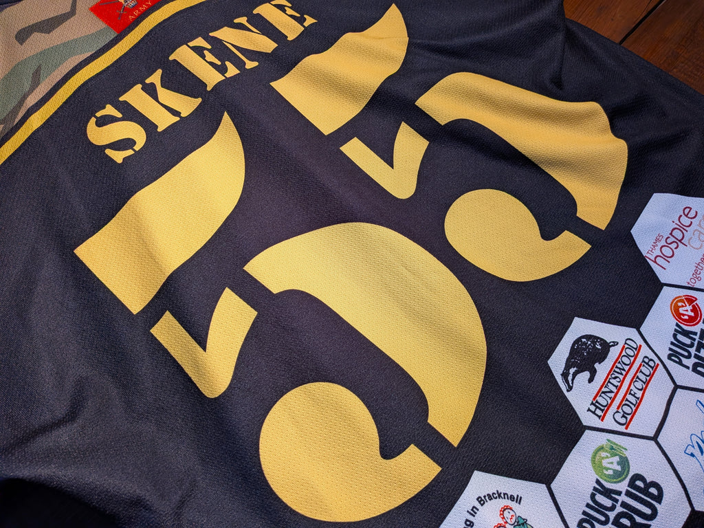 GAME-WORN 2011-12 Bracknell Bees Ice Hockey Jersey #55 Ricky Skene