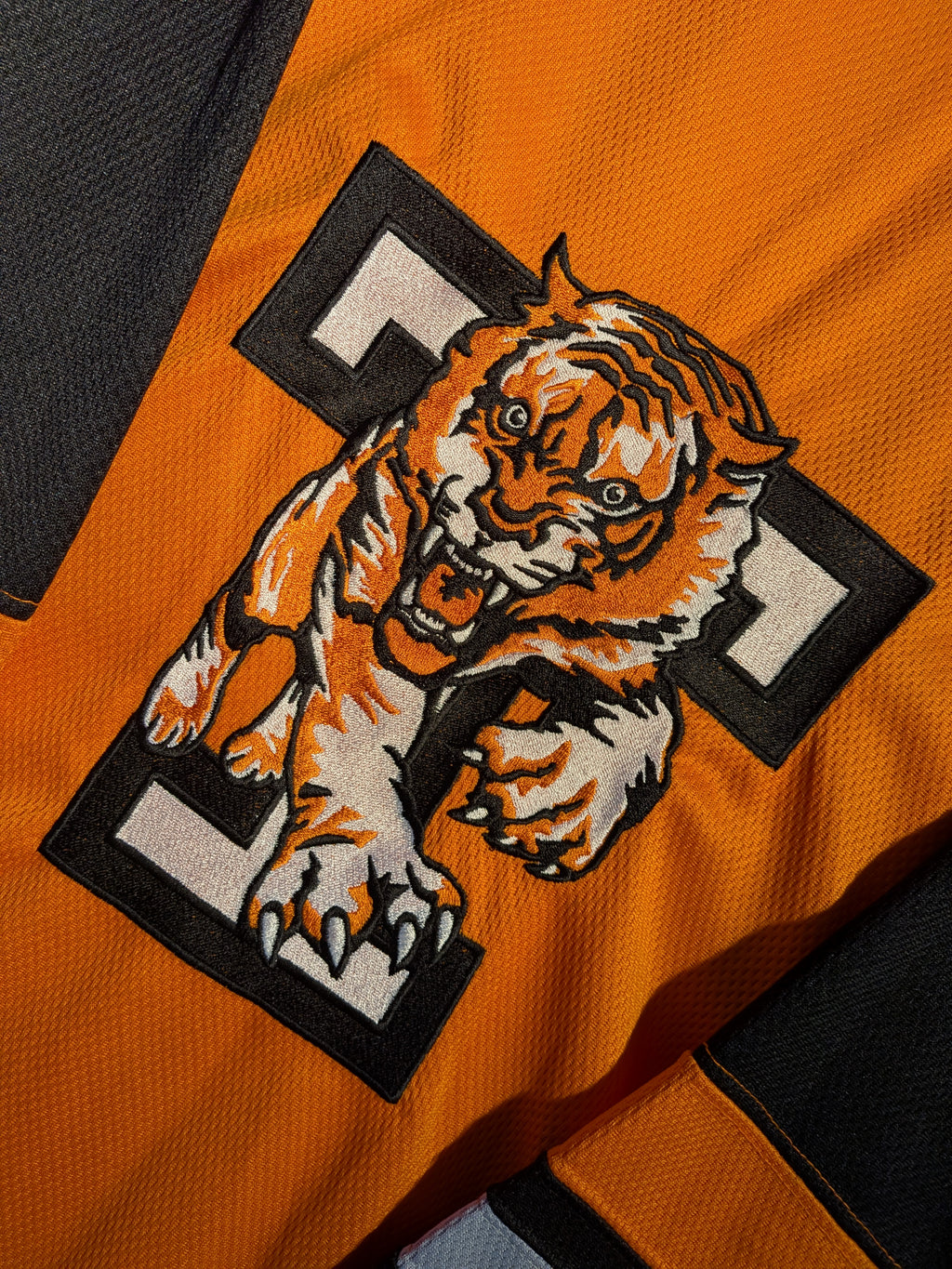 GAME-WORN 2014-15 Telford Tigers Ice Hockey Jersey #55 Ricky Skene
